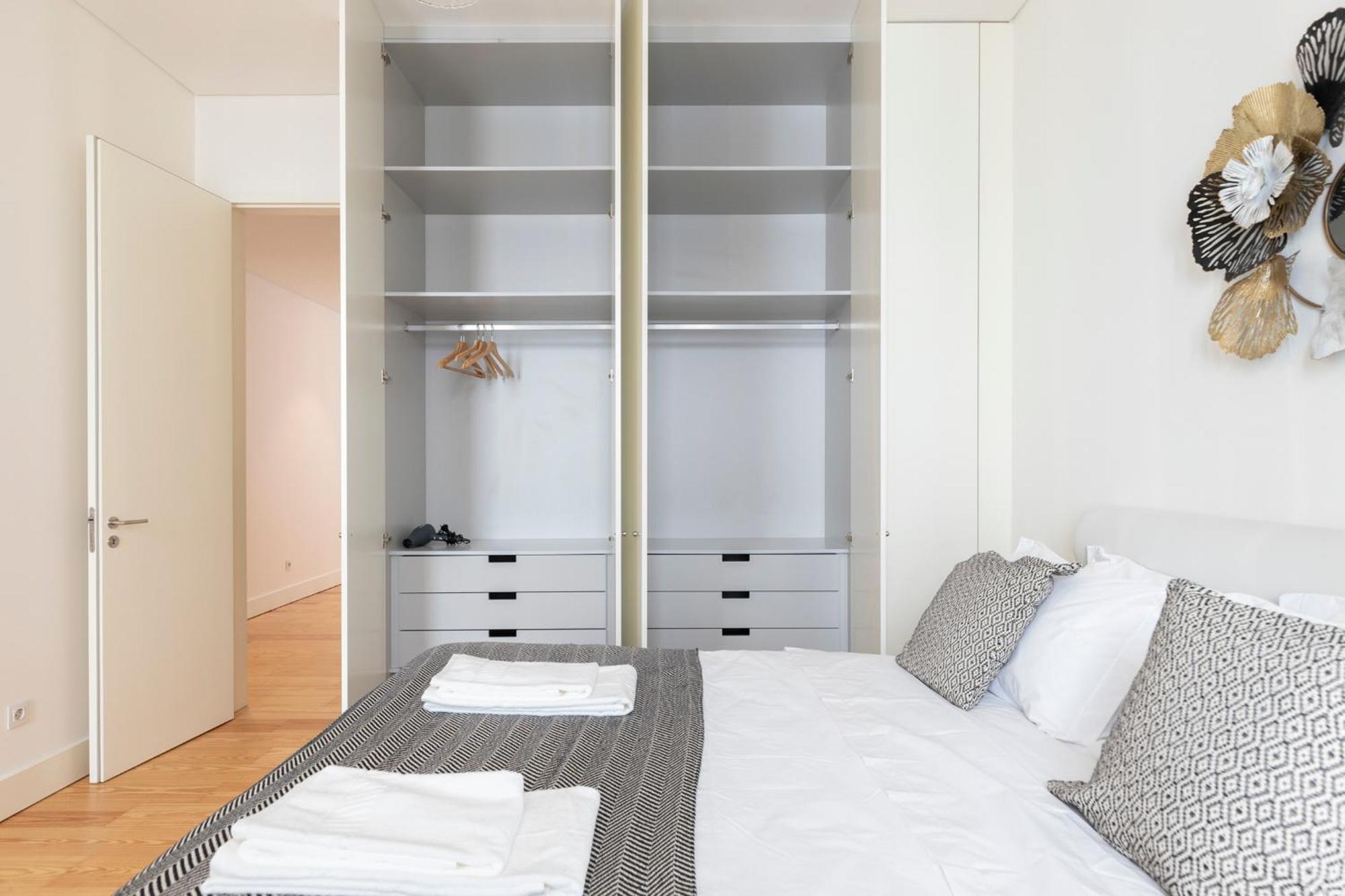 Gonzalo'S Guest Apartments - Luxury Baixa Lisbon Luaran gambar